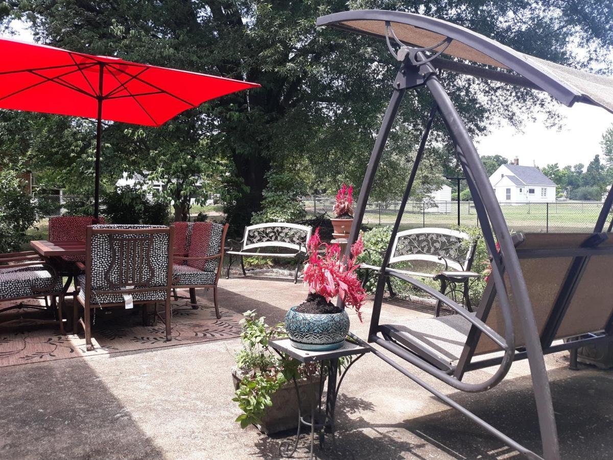 Quiet, Clean House W/ Steel Balls Bed & Breakfast Richmond Luaran gambar