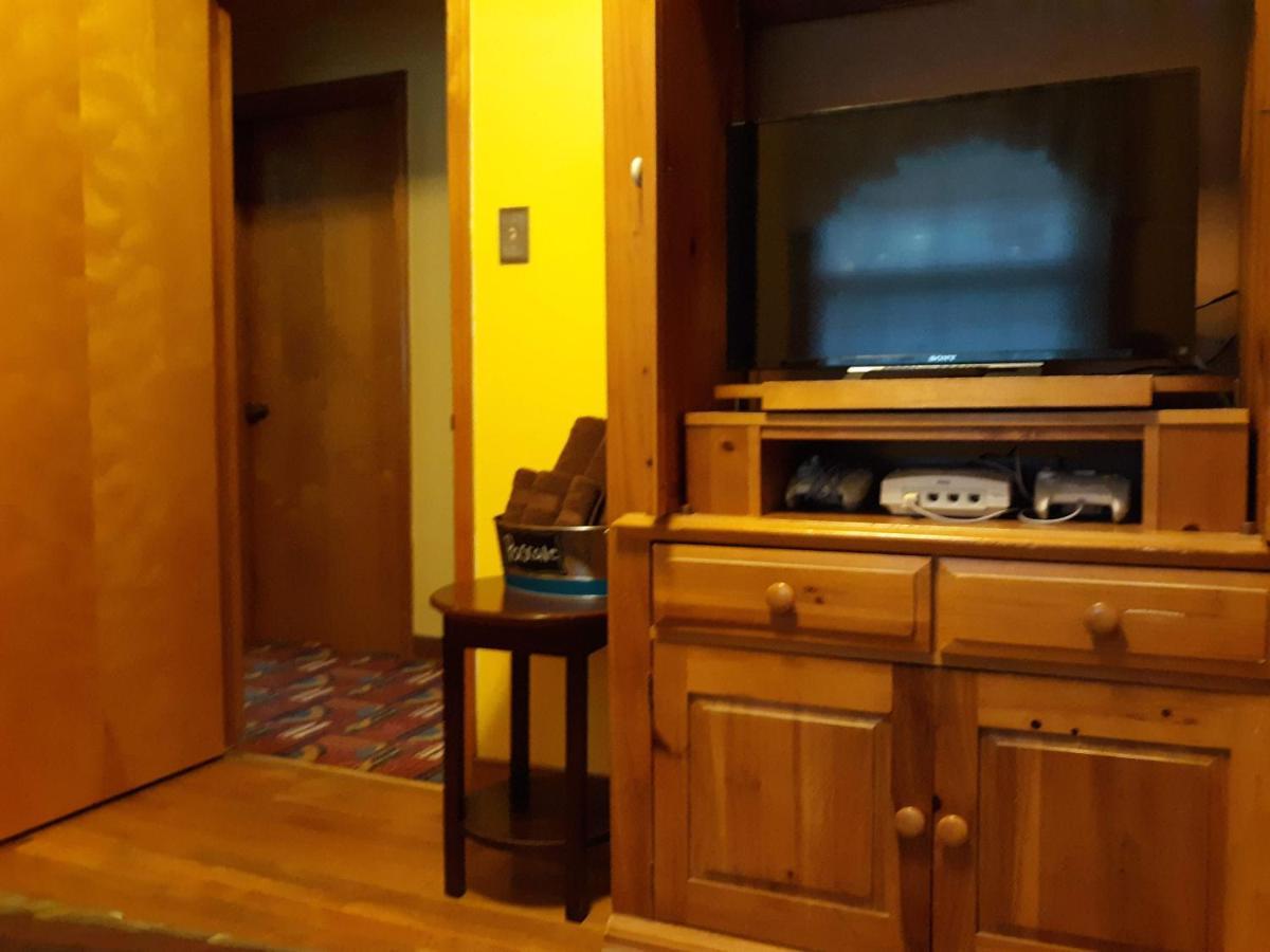 Quiet, Clean House W/ Steel Balls Bed & Breakfast Richmond Luaran gambar